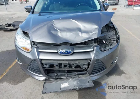 2014 Ford Focus Se из США, поврежденный, VIN 1FADP3K25EL112124